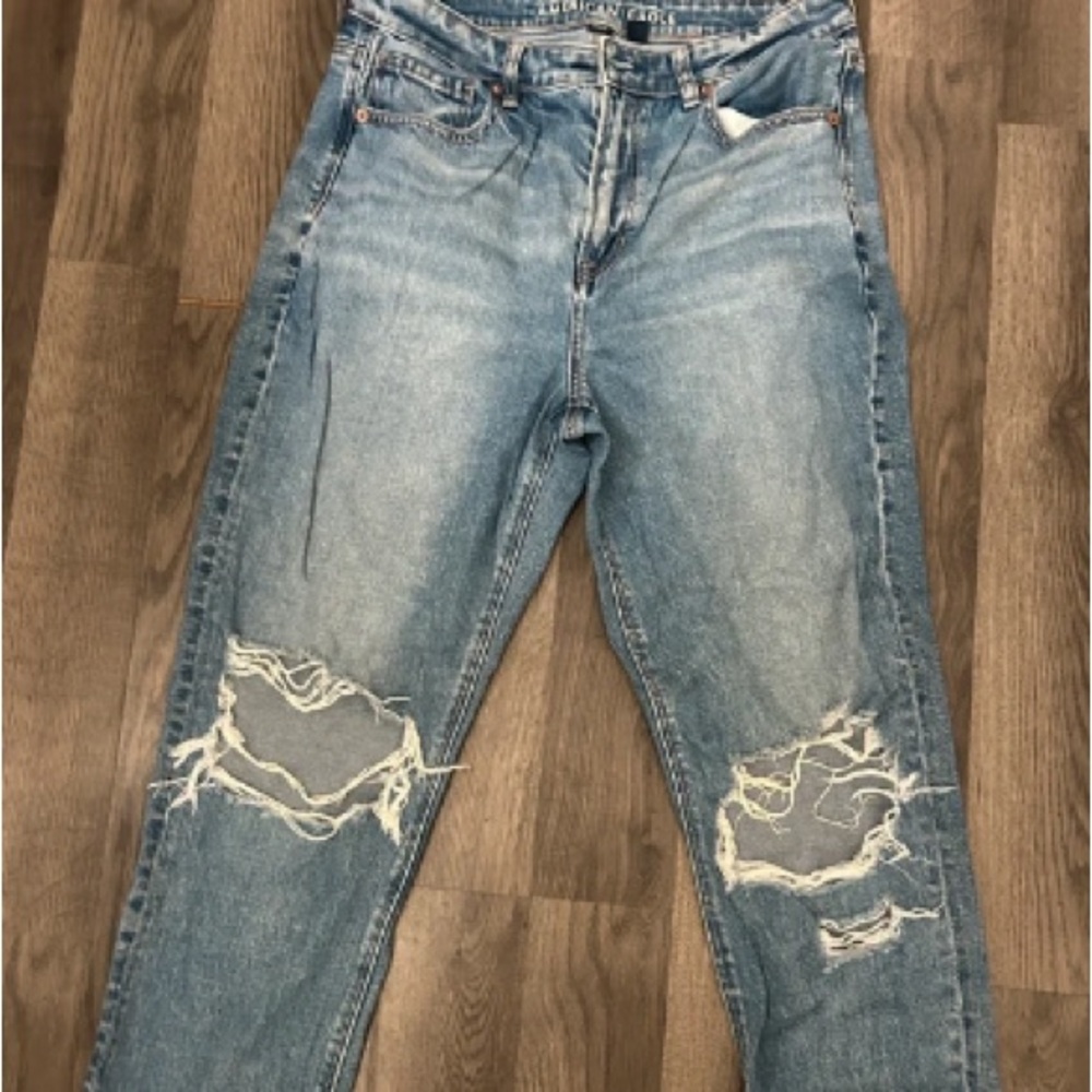 High-Rise Distressed Women's Jeans - Light Blue